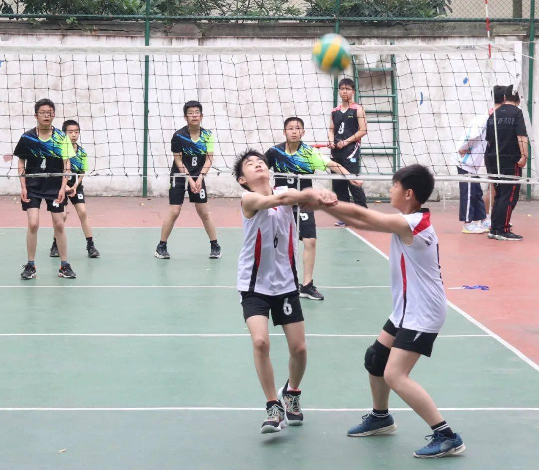 爱游戏入口-浓眉哥在FPX比赛中出色发挥，最后时刻胜出引发热议！比赛高潮迭起(free最后一击后篇)